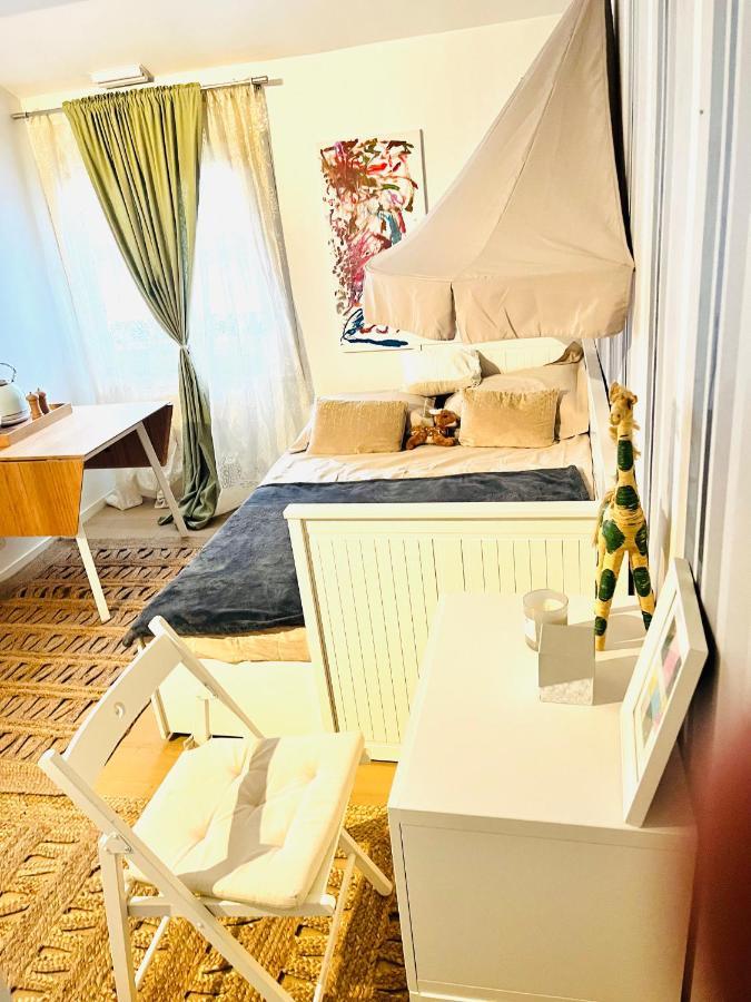 Private Rooms In A Tiny Home 4 Min Drive To Airport Cdg ,1 Private Bathroom Ideal For Families And Friends รัวซี-อ็อง-ฟรองซ์ ภายนอก รูปภาพ